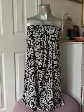 Vintage MSK Black & White Sequin Floral Rose Pattern Strapless Mini Dress